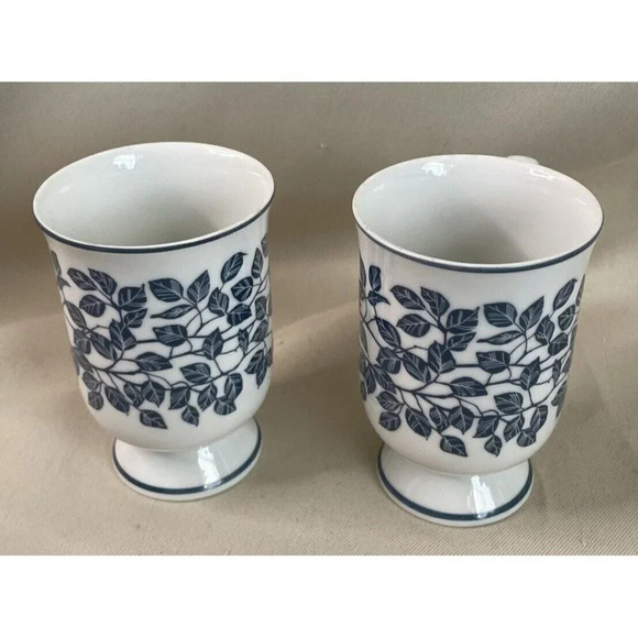 Holt Howard Pedestal Footed Cups Mugs Blue Ivy Leaves Japan Set Of 2 Vintage MCM - Picture 2 of 8